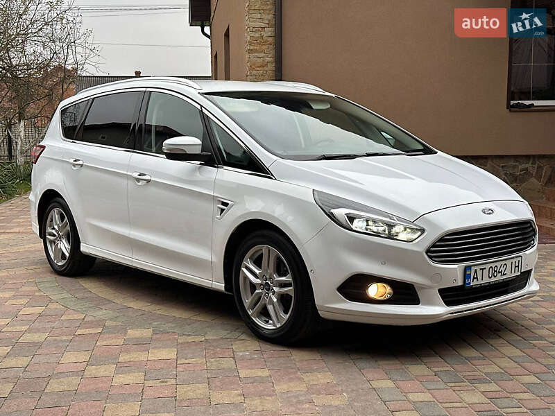 Ford S-Max 2016