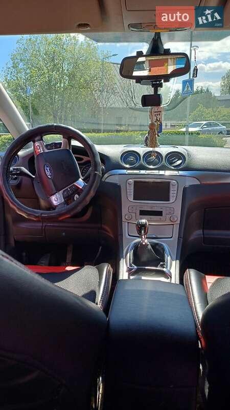 Минивэн Ford S-Max 2009 в Ровно