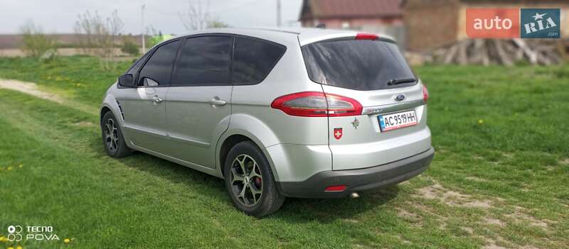Мінівен Ford S-Max 2011 в Балті