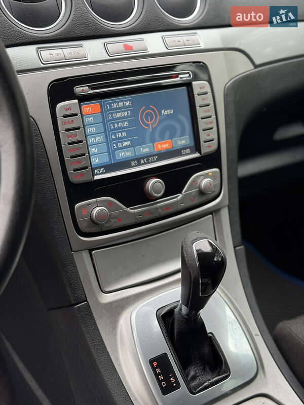 Мінівен Ford S-Max 2007 в Косові