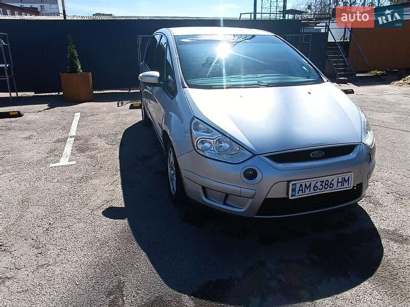 Мінівен Ford S-Max 2007 в Коростені
