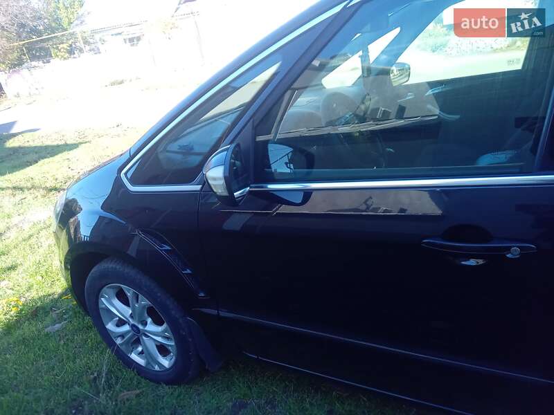 Минивэн Ford S-Max 2014 в Одессе