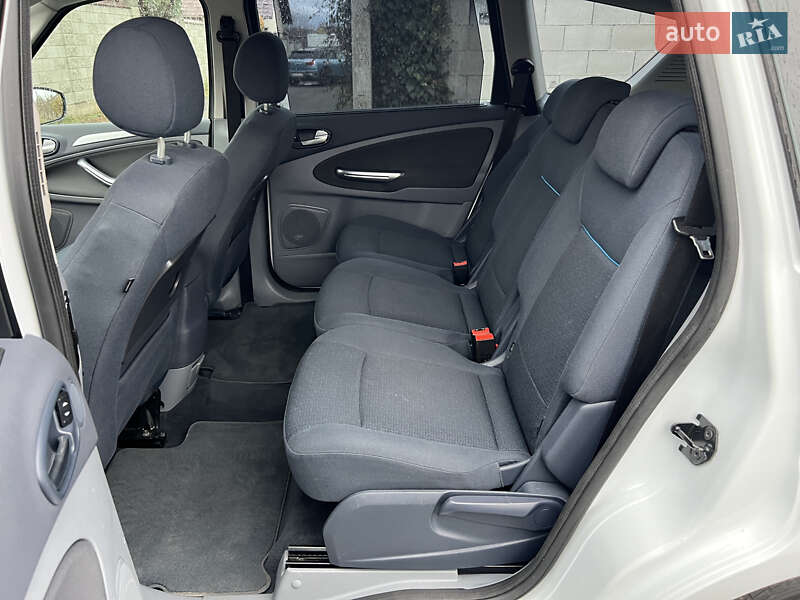 Минивэн Ford S-Max 2009 в Луцке