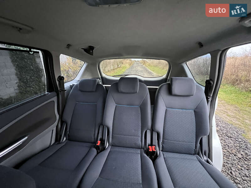 Минивэн Ford S-Max 2009 в Луцке