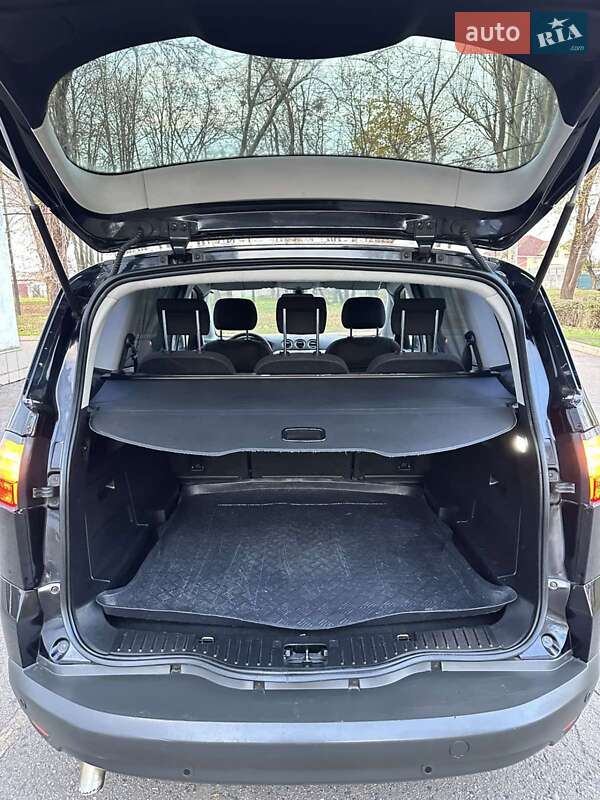 Минивэн Ford S-Max 2007 в Кривом Роге