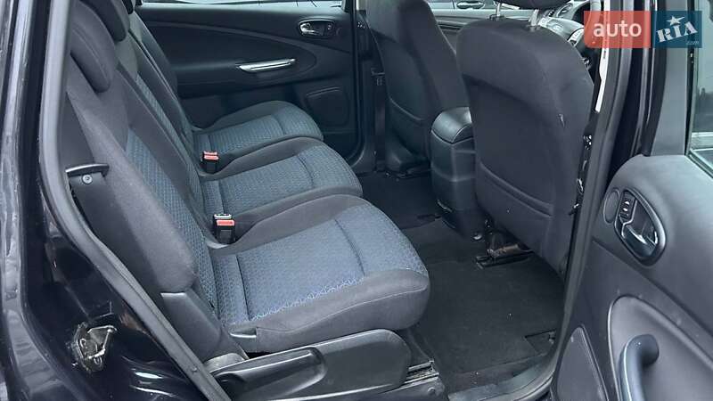 Минивэн Ford S-Max 2006 в Киеве