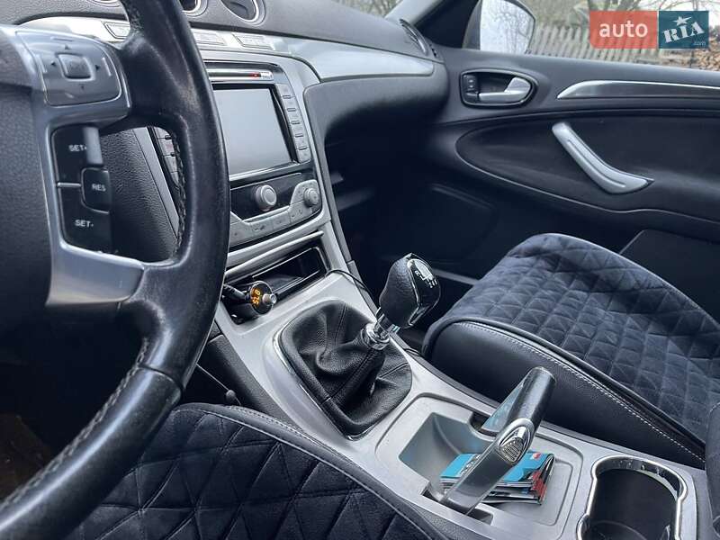 Минивэн Ford S-Max 2007 в Богородчанах