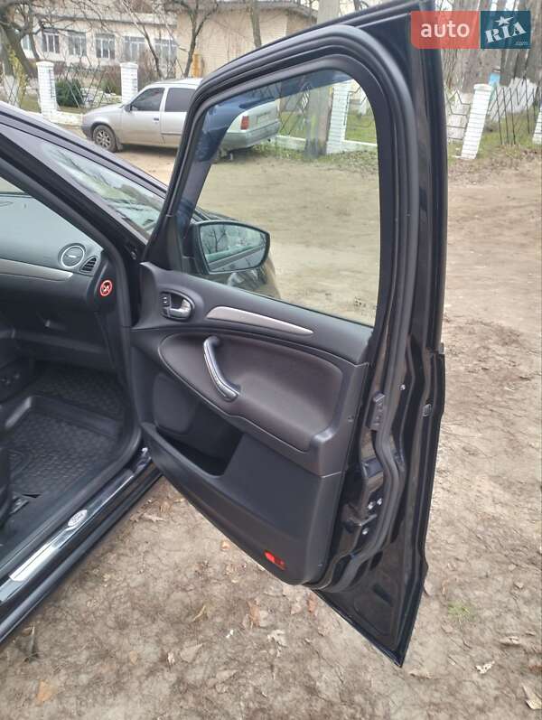 Минивэн Ford S-Max 2012 в Киеве фото 17 Минивэн Ford S-Max 2012 в Киеве