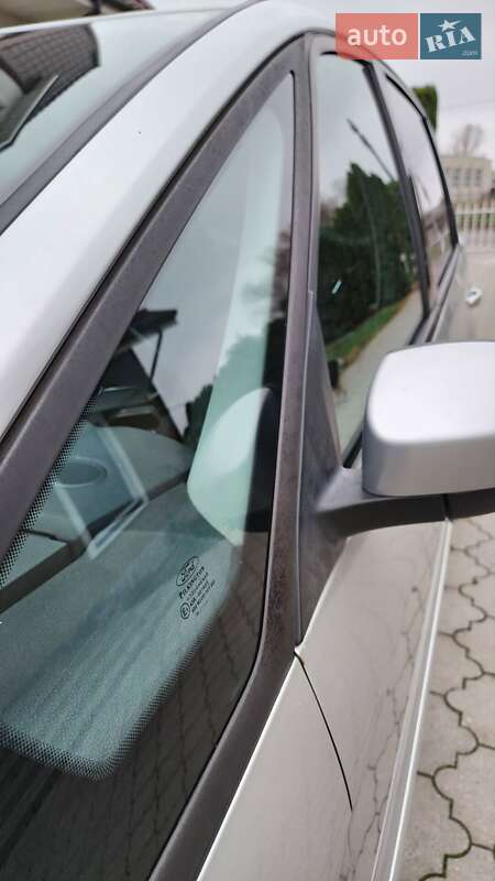 Мінівен Ford S-Max 2006 в Черкасах фото 17 Мінівен Ford S-Max 2006 в Черкасах