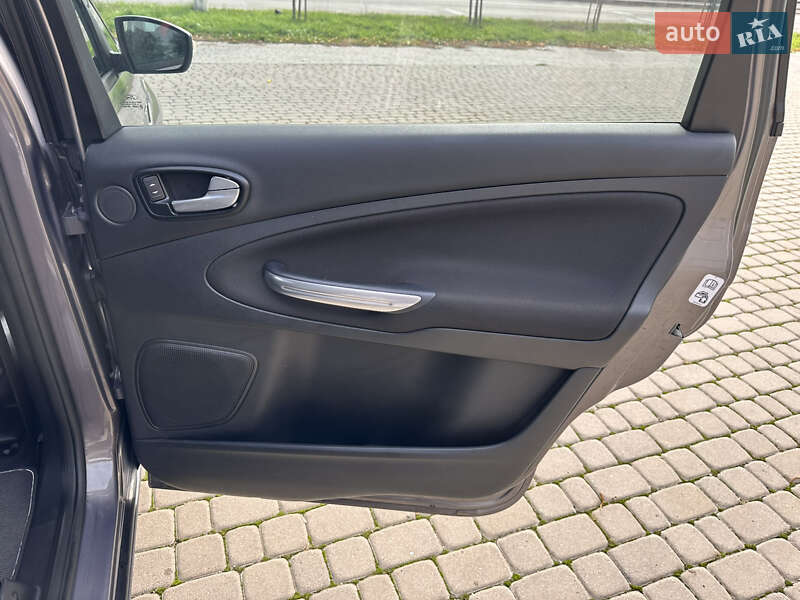 Минивэн Ford S-Max 2014 в Коломые фото 43 Минивэн Ford S-Max 2014 в Коломые