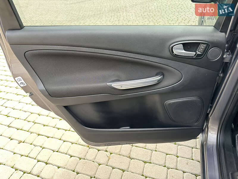 Минивэн Ford S-Max 2014 в Коломые фото 45 Минивэн Ford S-Max 2014 в Коломые