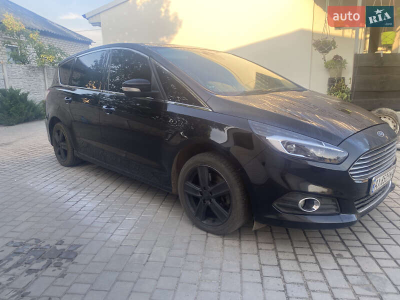 Мінівен Ford S-Max 2015 в Харкові