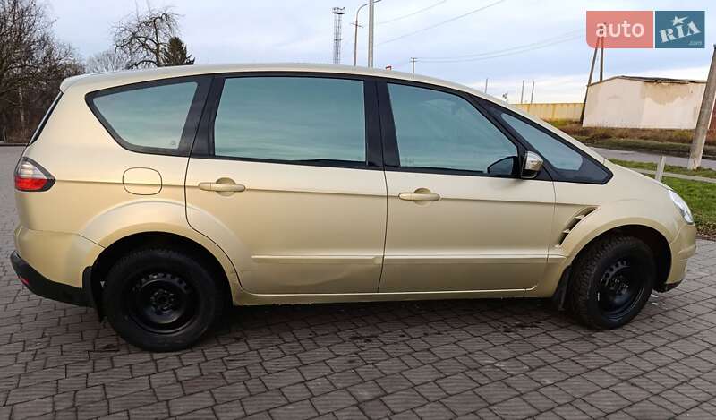 Минивэн Ford S-Max 2006 в Владимире