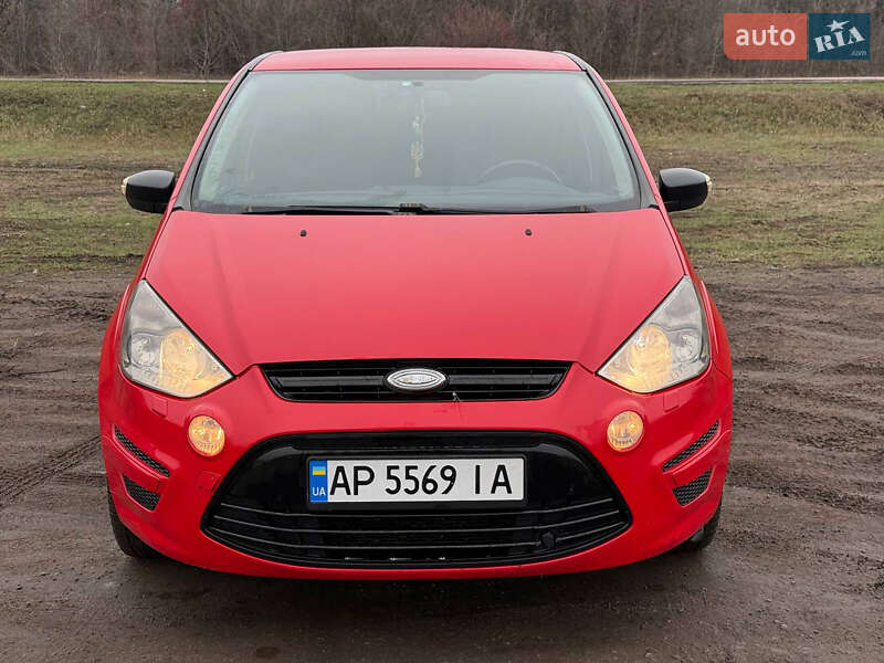 Минивэн Ford S-Max 2012 в Запорожье