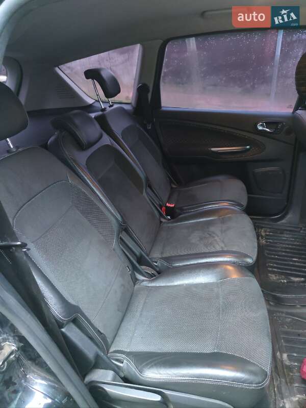 Минивэн Ford S-Max 2006 в Ивано-Франковске