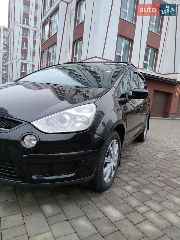 Минивэн Ford S-Max 2006 в Ивано-Франковске