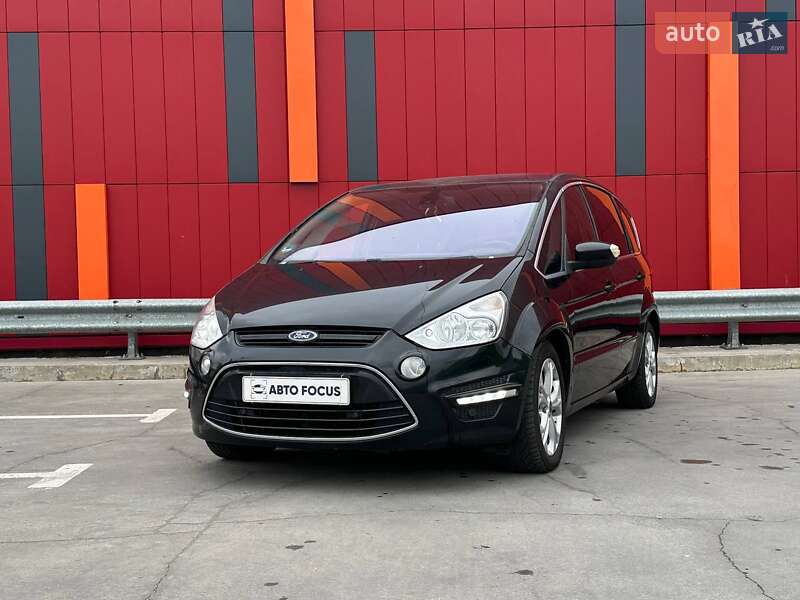 Минивэн Ford S-Max 2013 в Киеве