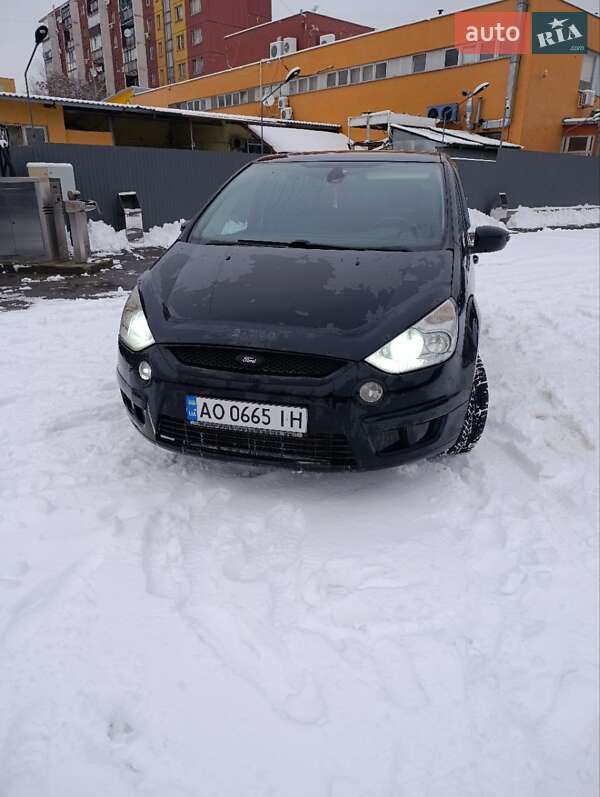 Минивэн Ford S-Max 2010 в Ужгороде
