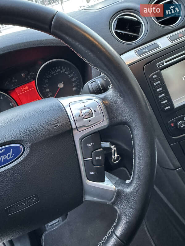 Минивэн Ford S-Max 2014 в Коломые