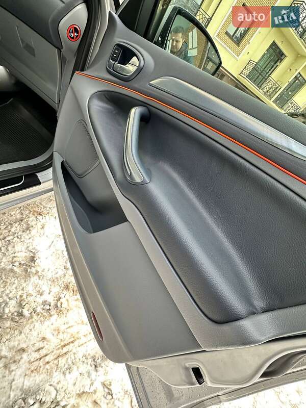 Минивэн Ford S-Max 2008 в Коломые