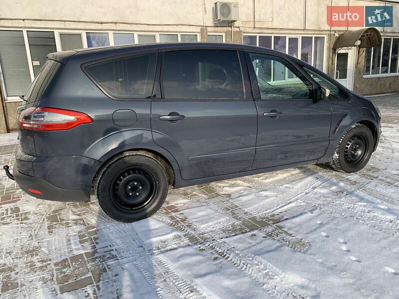 Минивэн Ford S-Max 2011 в Сумах