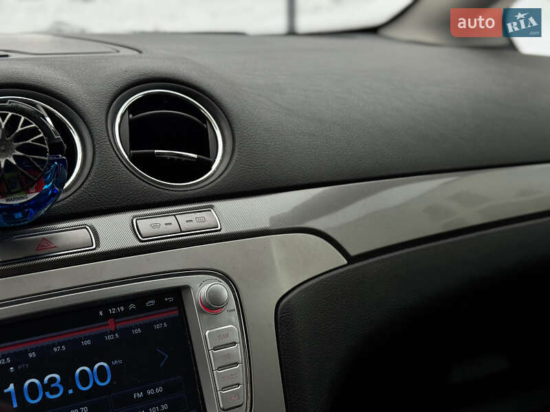 Мінівен Ford S-Max 2009 в Рівному фото 31 Мінівен Ford S-Max 2009 в Рівному