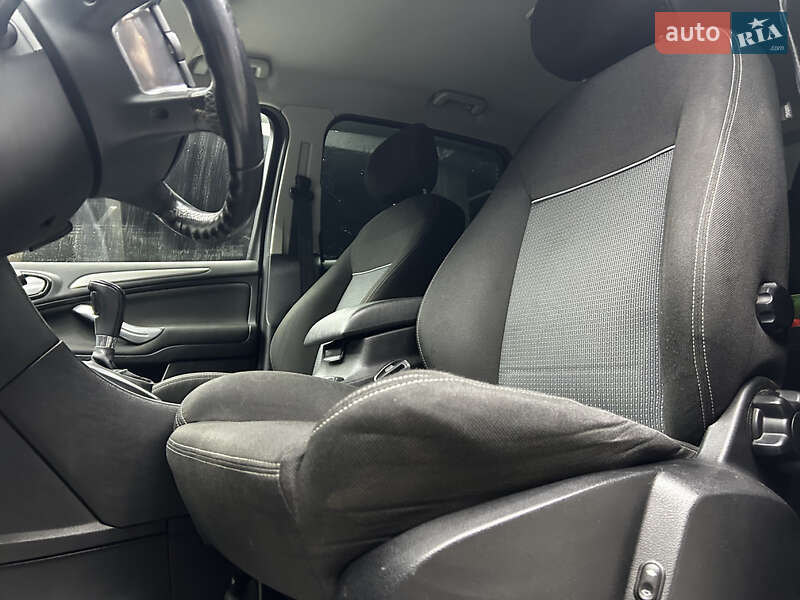 Минивэн Ford S-Max 2013 в Черновцах фото 9 Минивэн Ford S-Max 2013 в Черновцах