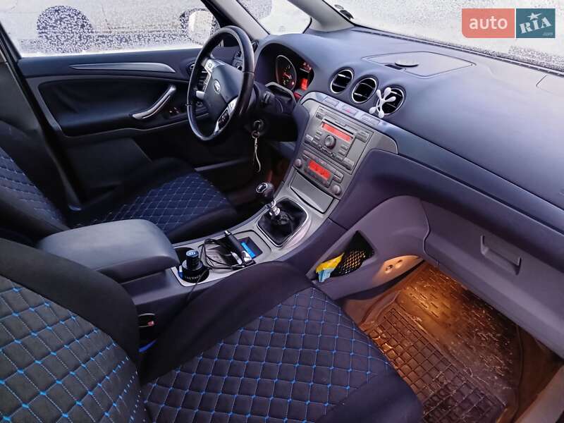 Минивэн Ford S-Max 2006 в Черкассах