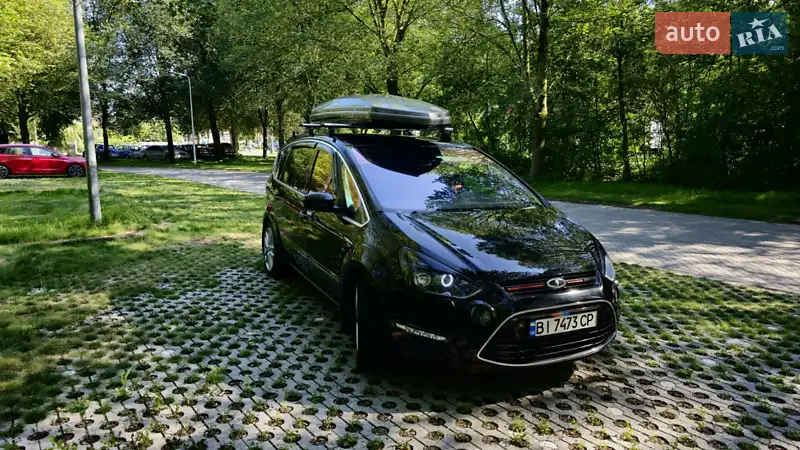 Ford S-Max 2011