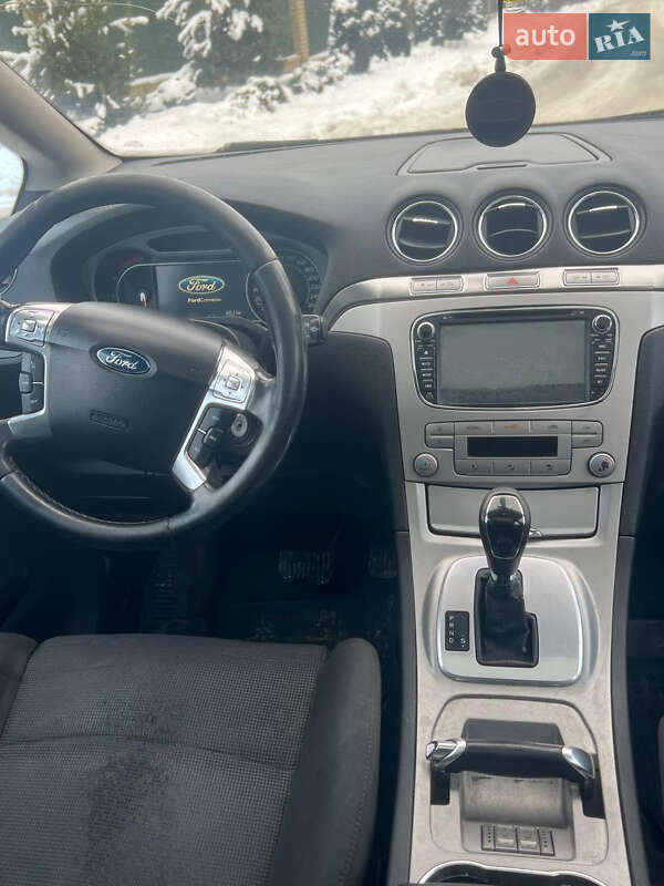 Мінівен Ford S-Max 2008 в Чернівцях
