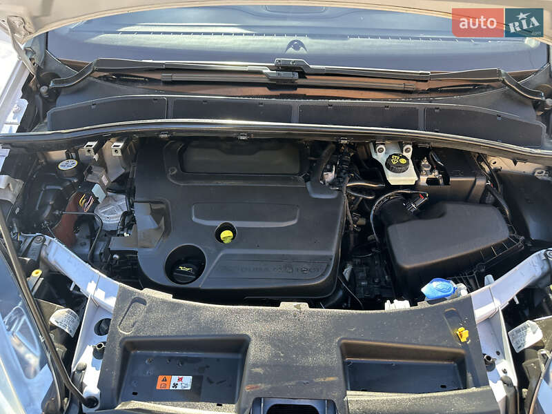 Минивэн Ford S-Max 2011 в Ивано-Франковске