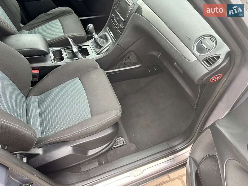 Мінівен Ford S-Max 2012 в Івано-Франківську