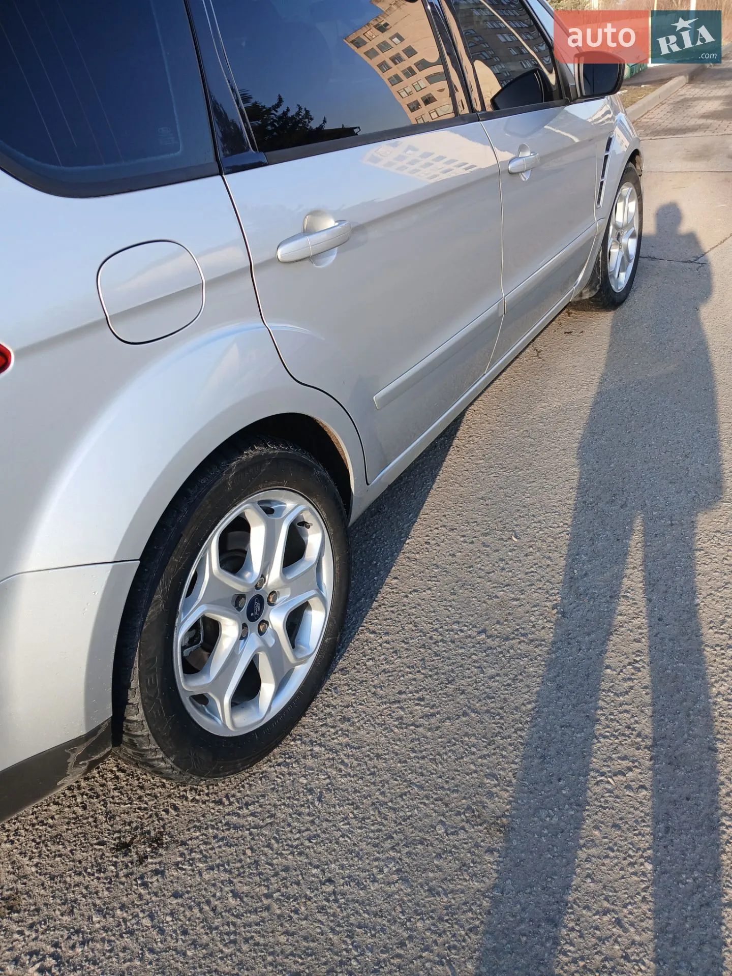 2010 Ford S-MAX - мініатюра 4