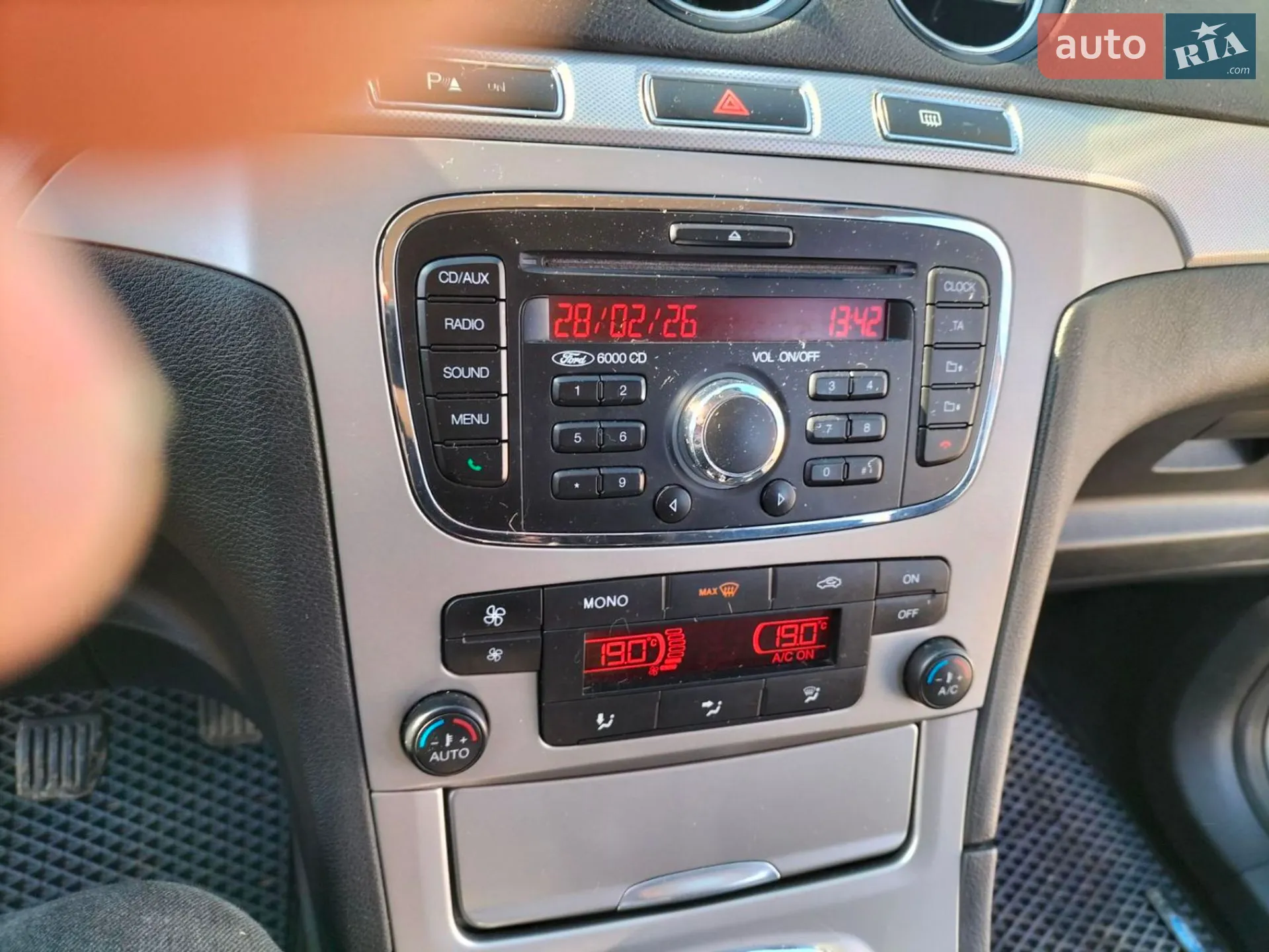 2010 Ford S-MAX - мініатюра 6