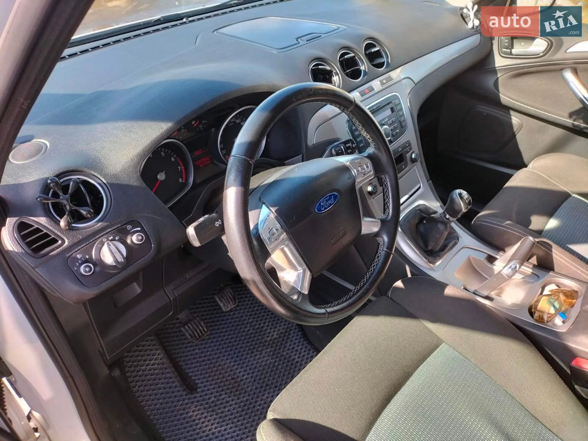 2010 Ford S-MAX - мініатюра 3