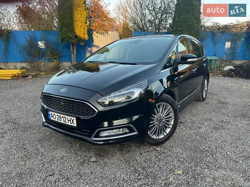 Ford S-Max