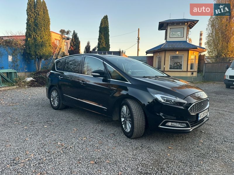 Минивэн Ford S-Max 2017 в Ужгороде