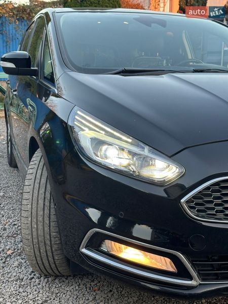 Минивэн Ford S-Max 2017 в Ужгороде