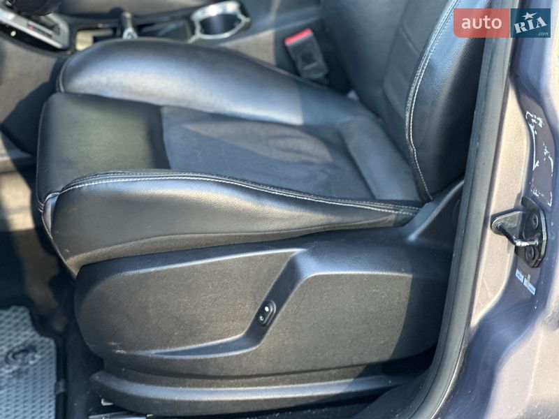 Мінівен Ford S-Max 2012 в Тернополі