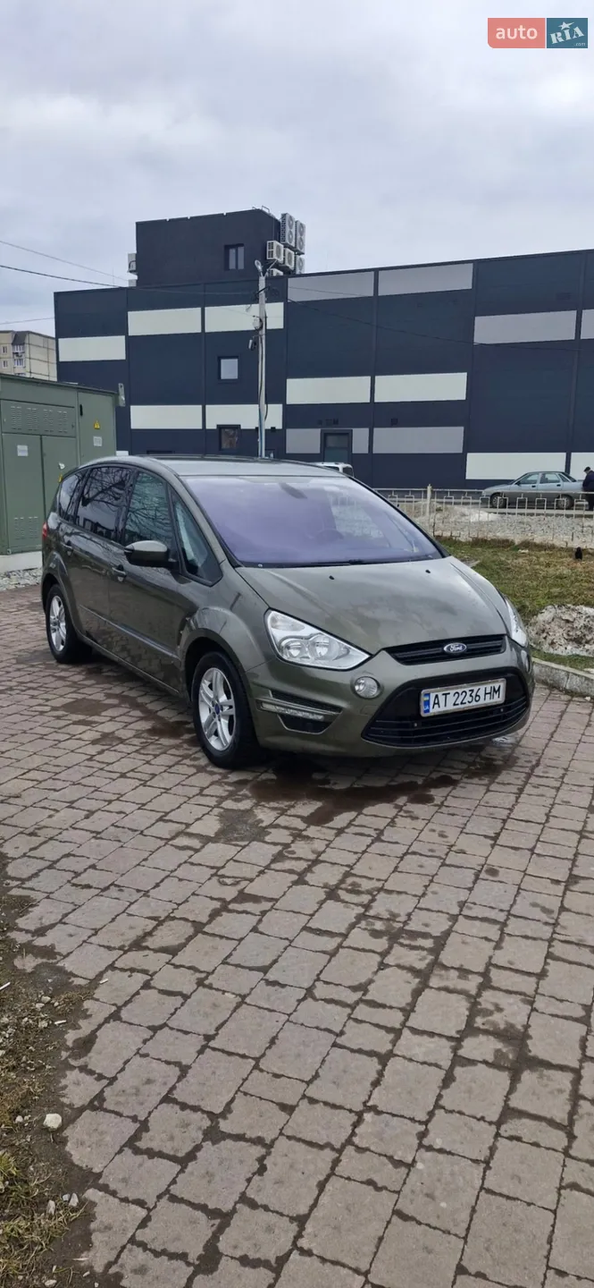 Ford S-Max 2010