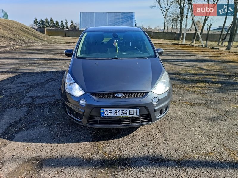 Минивэн Ford S-Max 2007 в Заставной