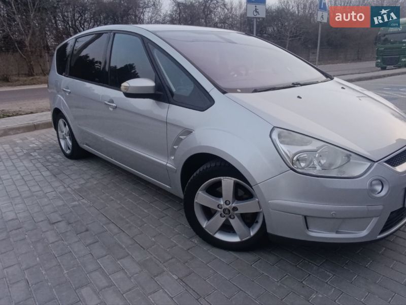 Ford S-Max 2009