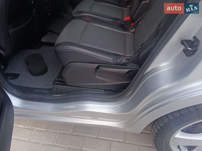 Мінівен Ford S-Max 2009 в Львові фото 18 Мінівен Ford S-Max 2009 в Львові