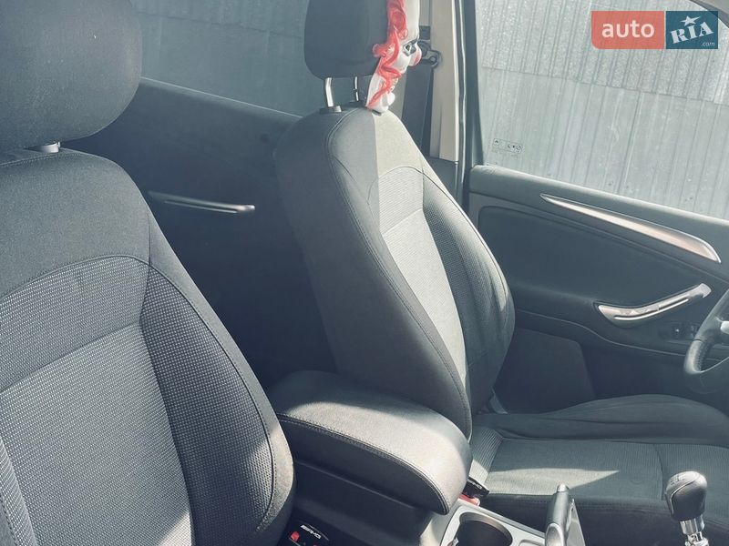 Мінівен Ford S-Max 2008 в Світловодську