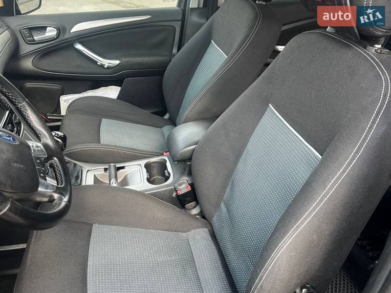 Мінівен Ford S-Max 2010 в Івано-Франківську