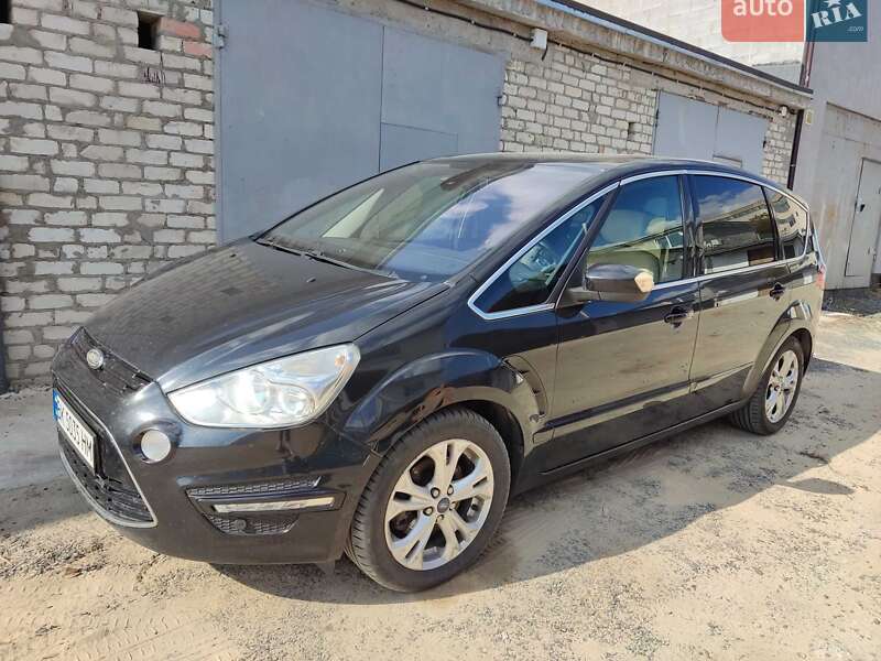 Минивэн Ford S-Max 2011 в Вараше фото 8 Минивэн Ford S-Max 2011 в Вараше