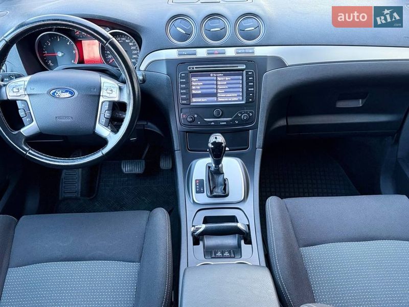 Минивэн Ford S-Max 2013 в Одессе