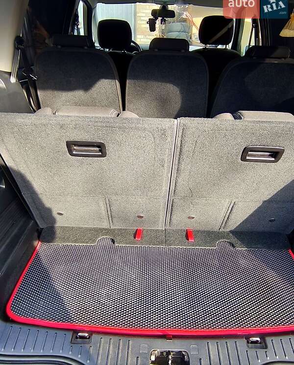 Мінівен Ford S-Max 2011 в Черкасах