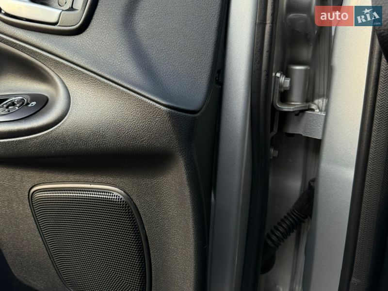 Мінівен Ford S-Max 2013 в Ковелі