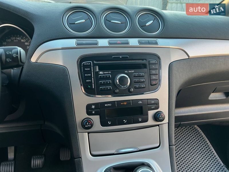 Минивэн Ford S-Max 2011 в Тульчине